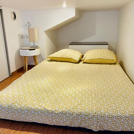 Ravissant Studio En Plein Centre De 马赛 外观 照片